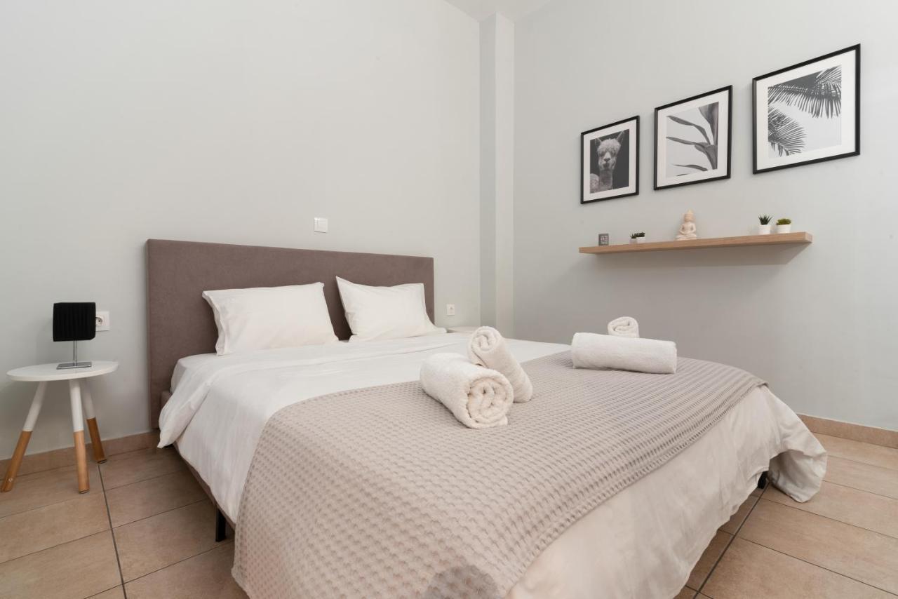 Spacious Apartment-600M From The Subway Athens Exterior photo