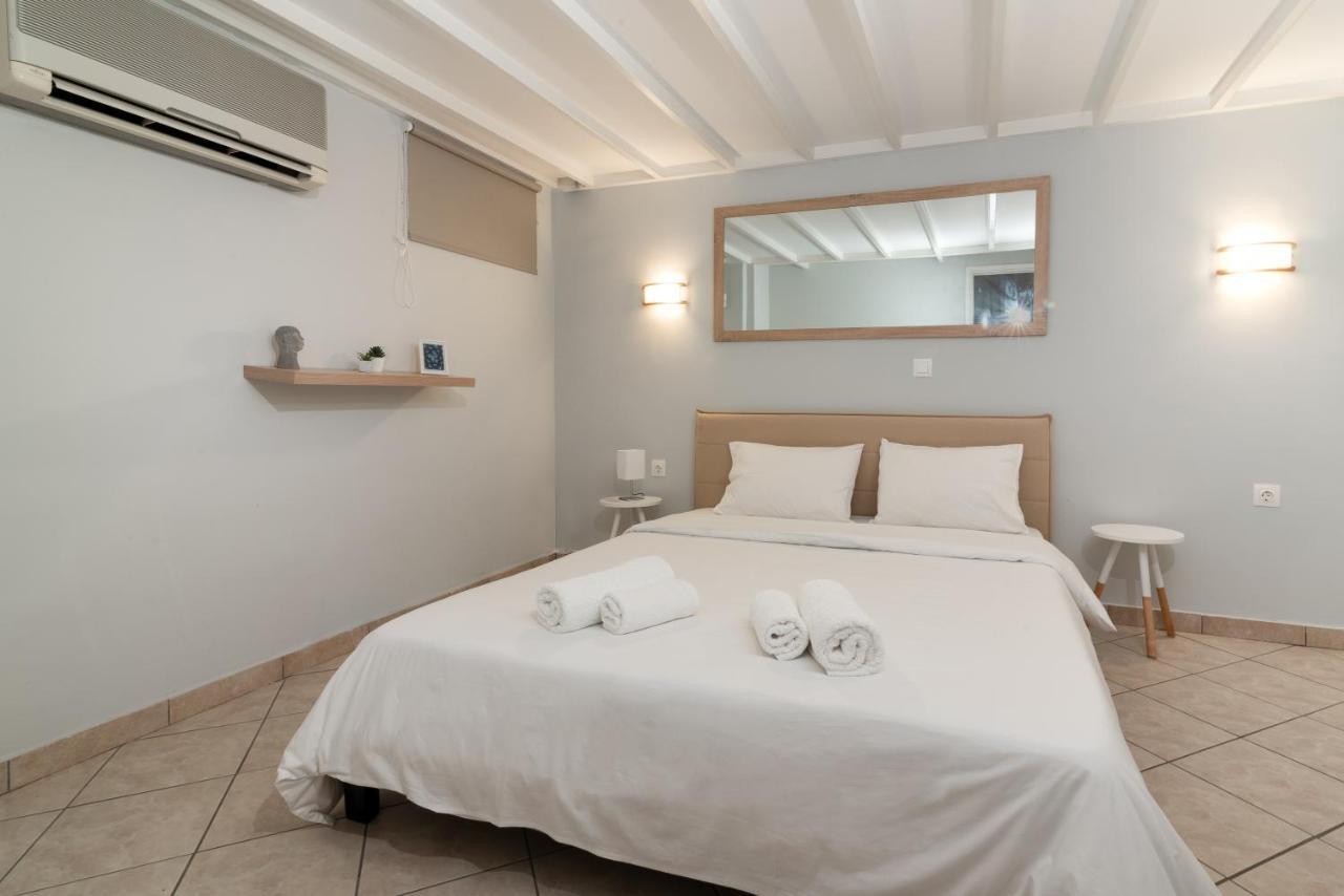 Spacious Apartment-600M From The Subway Athens Exterior photo