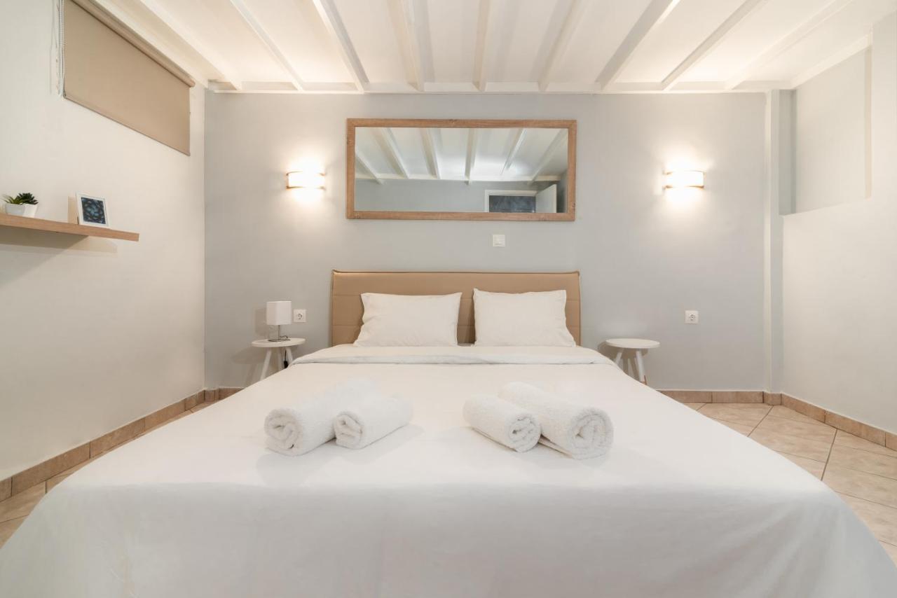 Spacious Apartment-600M From The Subway Athens Exterior photo